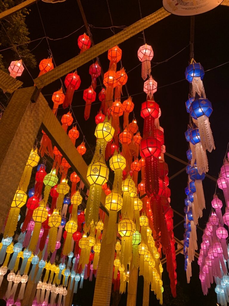 lantern festival in chiang mai