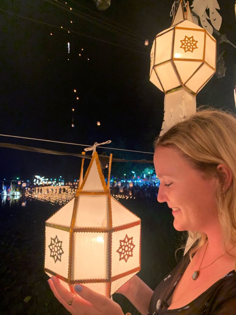 lantern festival in chiang mai