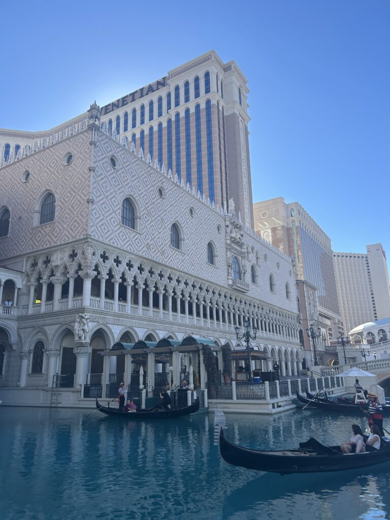 las vegas travel guide